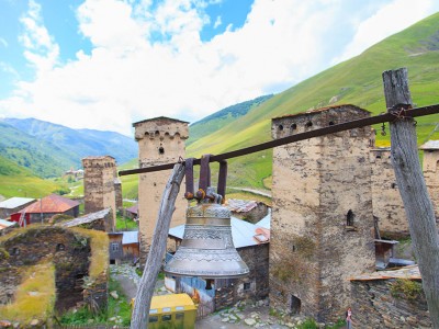 ushguli-zateryannyy-mir-v-gorakh-kavkaza